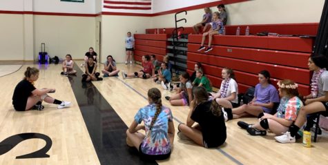 Days Creek volleyball players give instructions to youth during Shandiin Newton and Kaylee Wensorskis camp last summer.