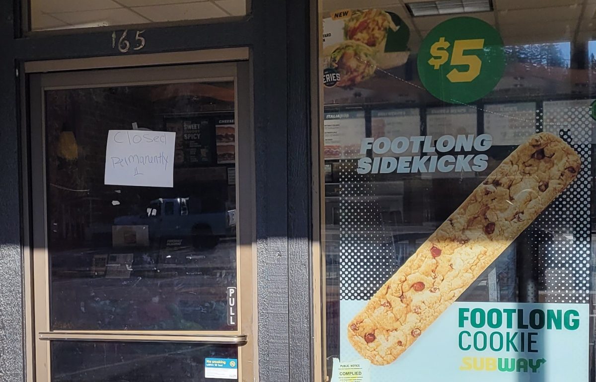 A sign on the Canyonville Subway tells customer that the restaurant is permanently closed Monday.